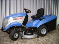 TONDEUSE AUTOPORTÉE ISEKI 7226