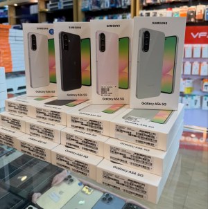 Lot, Samsung A56, Samsung A16, Samsung S26 Ultra, iPhone 17, iPhone 17 Pro, Samsung Z...