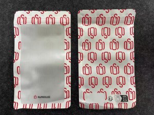 Vente stock d'accessoires pour téléphones et tablettes dans le cadre de cessation d'activité