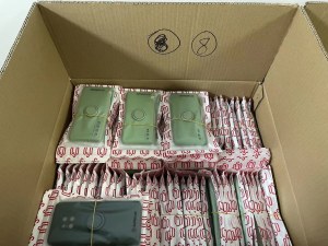 Vente stock d'accessoires pour téléphones et tablettes dans le cadre de cessation d'activité