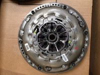 Arrivage double volant moteur 1.9/2.0/2.2DCi renault d'origine