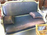 Lot de meubles de style et meubles en teck