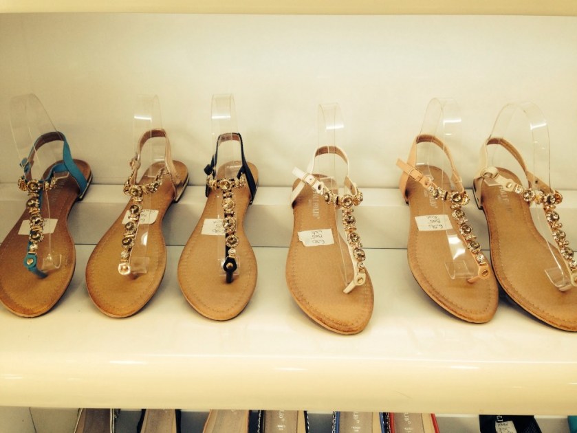 Sandale Tout Cuir Vintage 70s - Blanc/Marron Taille 38 | Talon Aiguille 9.4 Cm Marque Juvenile