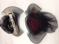 Barrettes pour cheveux avec rose et voile noir