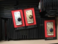 Lot coque souple et étui Guess Iphone 5 / 5s’etc