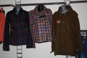 Destockage lot de vêtes femme blousons de marque