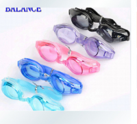 Lot lunettes de piscine sur palette (2000 pcs)