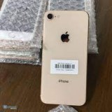 IPHONE 8 GRADE AB EXCELLENT ETAT