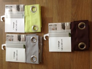 VENTE A SAISIR: VOILAGE UNI 140X240CM 8 OEILLETS 15 COULEURS