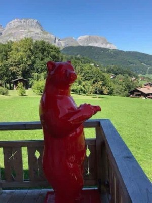 SCULPTURES EN RESINE