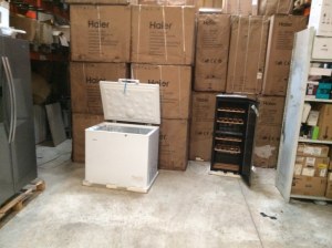 Lot 1 congelateur + 1 vitrine refrigeré