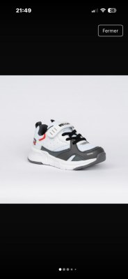 Chaussure enfant plusieurs taille