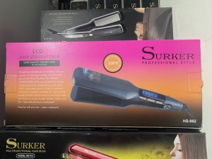 Fer à lisser, lisseur, lissage cheveux, brosse coiffante - Surker