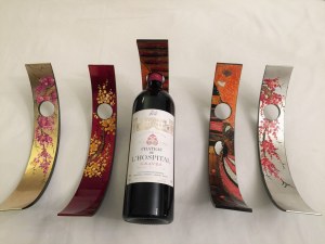 Porte bouteille en bois laqué