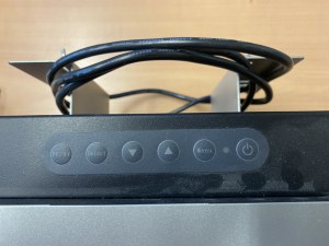 MONITEUR ECRAN PUBLICITAIRE