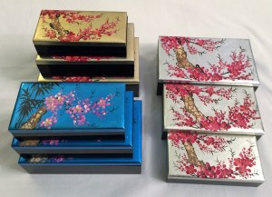 Boite rectangle en bois laqué