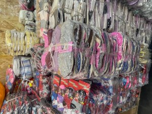 Chaussettes, chaussons, homme, femme, enfant, bébé - toutes tailles