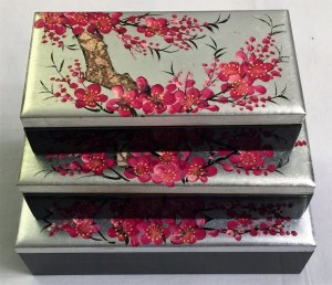 Boite rectangle en bois laqué