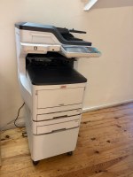Imprimante OKI MC883