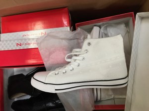 DESTOCKAGE CHAUSSURE FEMME NAF NAF