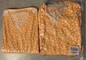 VEND LOT DE VETEMENT NEUF