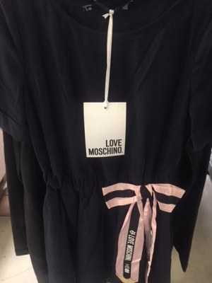 DESTOCKAGE ROBE MOSCHINO