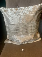 Housses de coussins 40 cm X 40 cm très bonne qualité