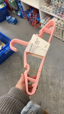 Pack de 10 cintres en plastique