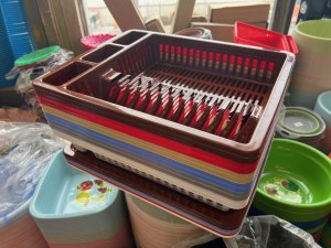 Égouttoir vaisselle, assiettes, tasses, bols, verres...