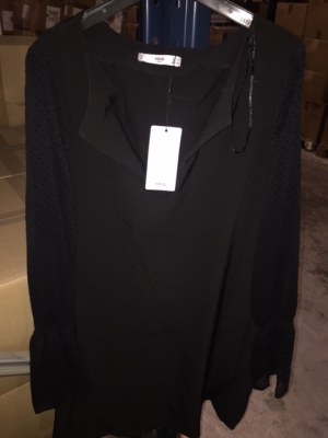 DESTOCKAGE ROBE MANGO