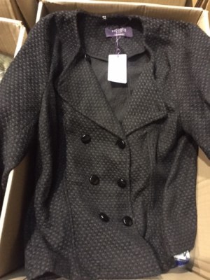 DESTOCKAGE VESTE MANGO
