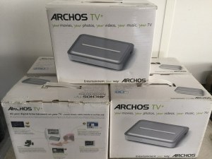 Lot de 5 Pièces ARCHOS TV+ Silver (1x250 GB et 4x80GB) avec les accessoires