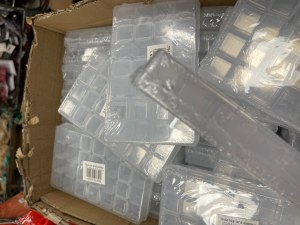 Boite rangement medicaments - semainier