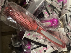 Brosses à Cheveux, rondes ou brosses à brushing