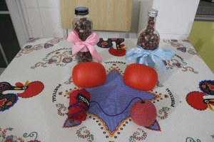 DECOMPRESSION BOXING BALL