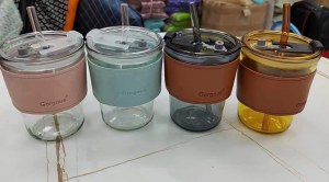 Gobelet, Tasse, Verre à paille, couvercle en cuir thermique isolant