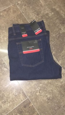 Lot de jeans pierre cardin pour homme