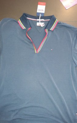 Lot 200 pieces TOMMY HILFIGER FEMME