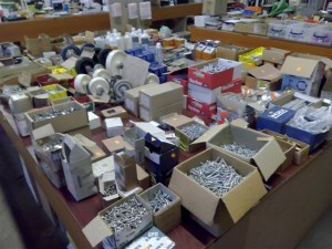 Lot de Quincaillerie