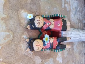 Lots de chats en bois