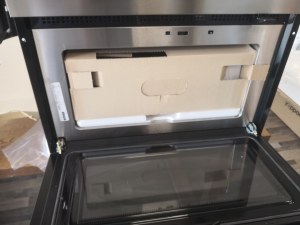 Micro-ondes intégré 60 cm