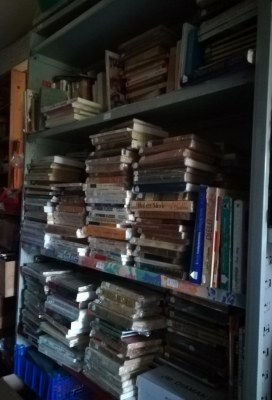 Lot de 8500 livres d'occasion