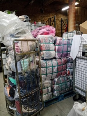 Friperie crème suisse