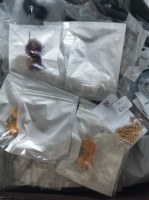 Lot LIQUIDATION 2000 BIJOUX ET ACCESSOIRES