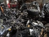 Lot de moteurs et Pièces détachées automobiles