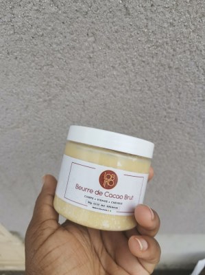 Vente en gros Beurre cacao brut - pots de 150g