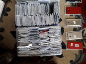 LOT GSM SAMSUNG 300 pièces