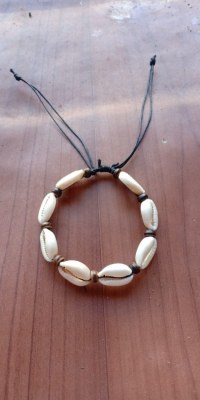 Bracelets cauri