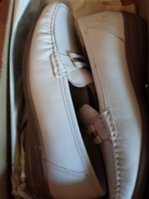 Lot de chaussures de marques