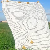 Couverture marocaine Pom Pom